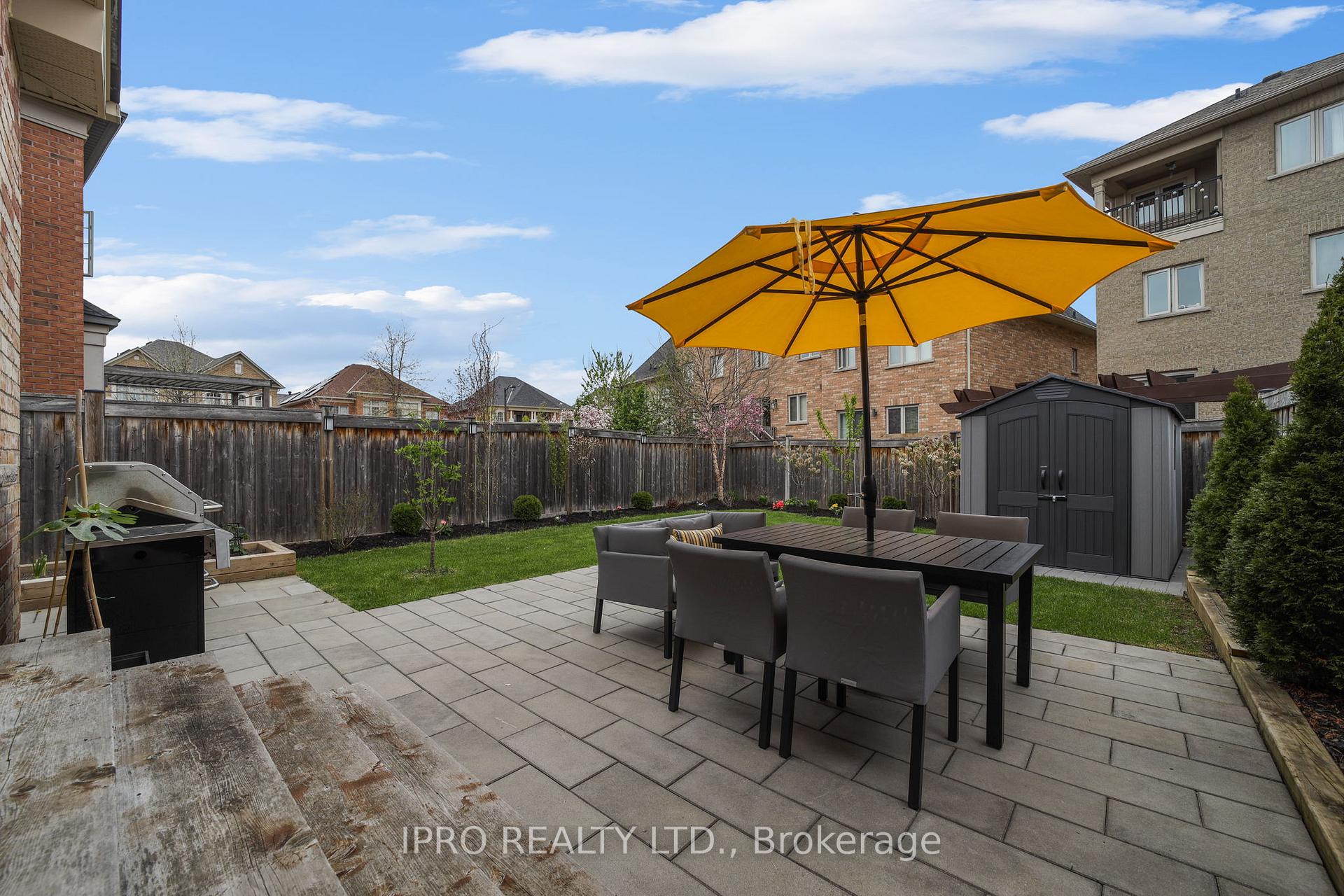 Photo 30 of 111 Ostrovsky Road, Vaughan, Vellore Village — HOMEH