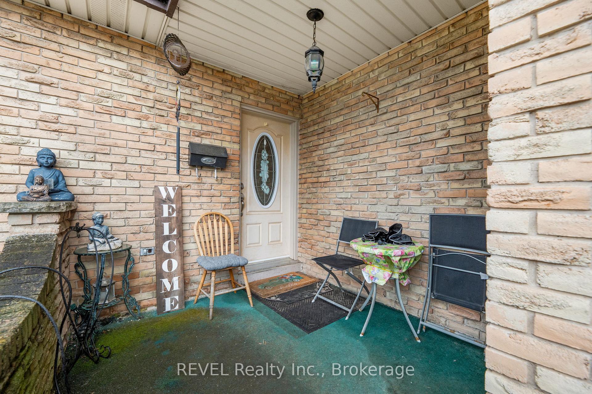 Photo 17 of 5 Cascade Court, St. Catharines, Secord Woods — HOMEH