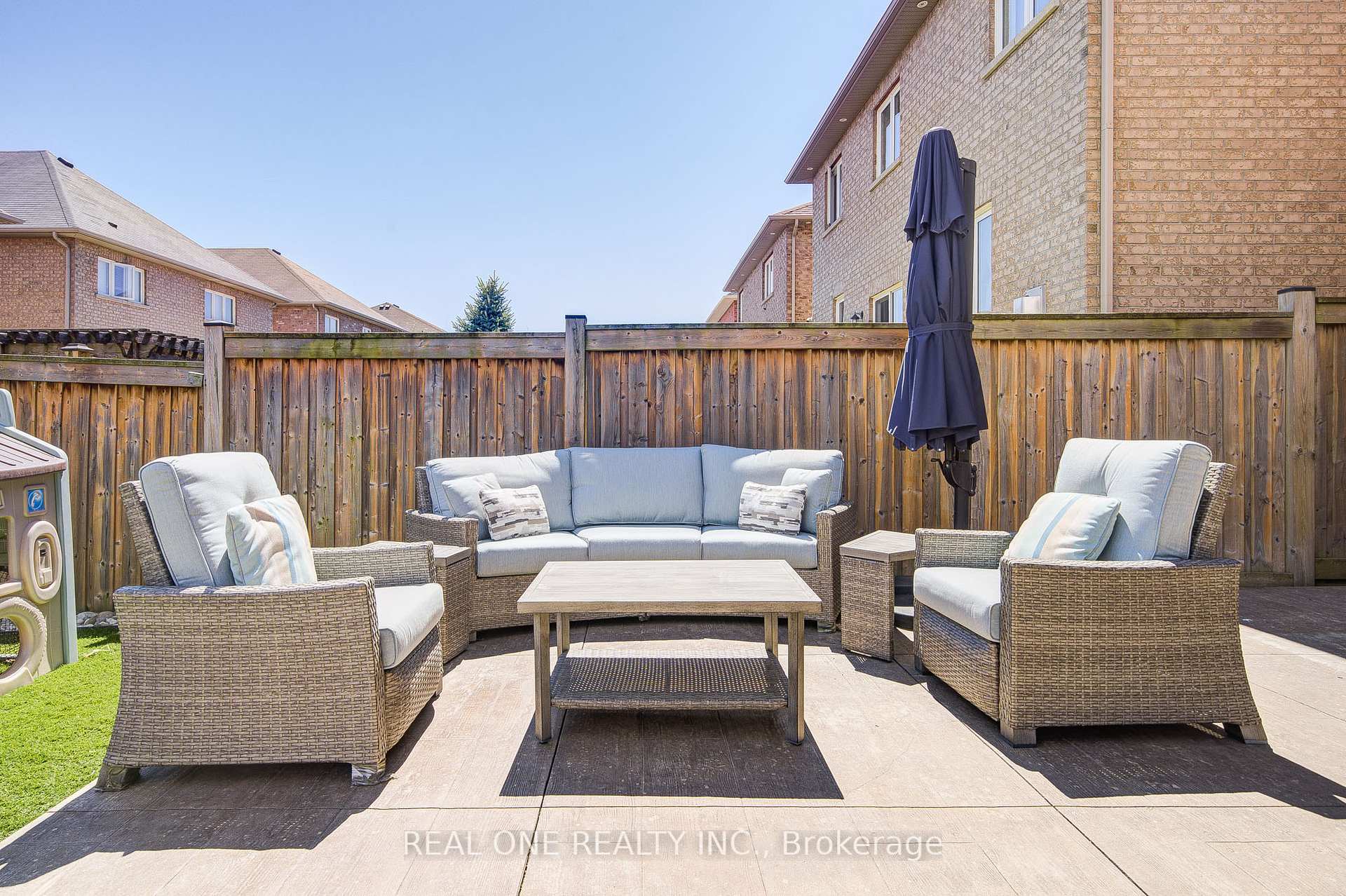 Photo 46 of 248 Raymond Road, Hamilton, Meadowlands — HOMEH