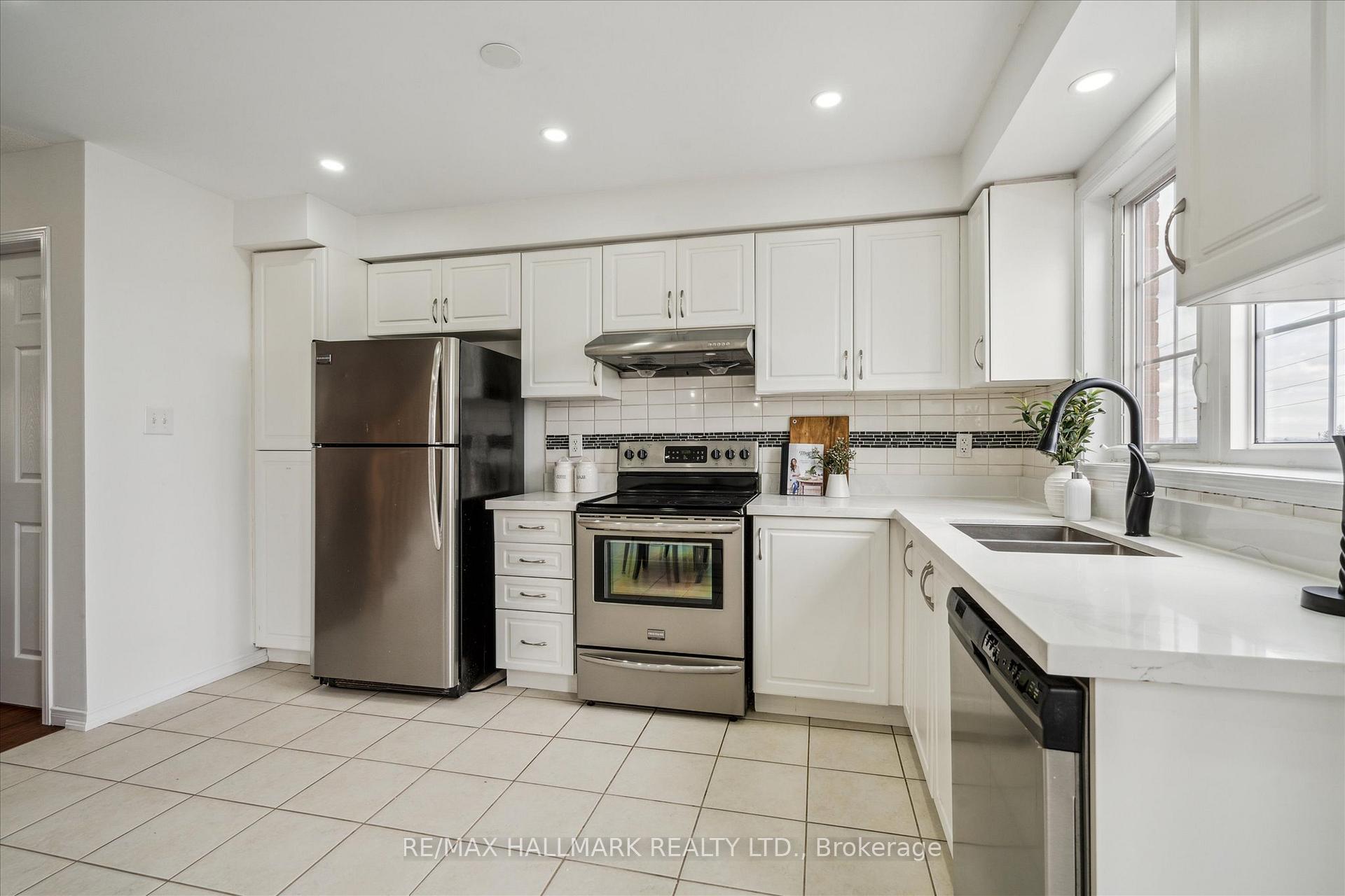 Photo 28 of 934 Audley Road N, Ajax, Central East — HOMEH