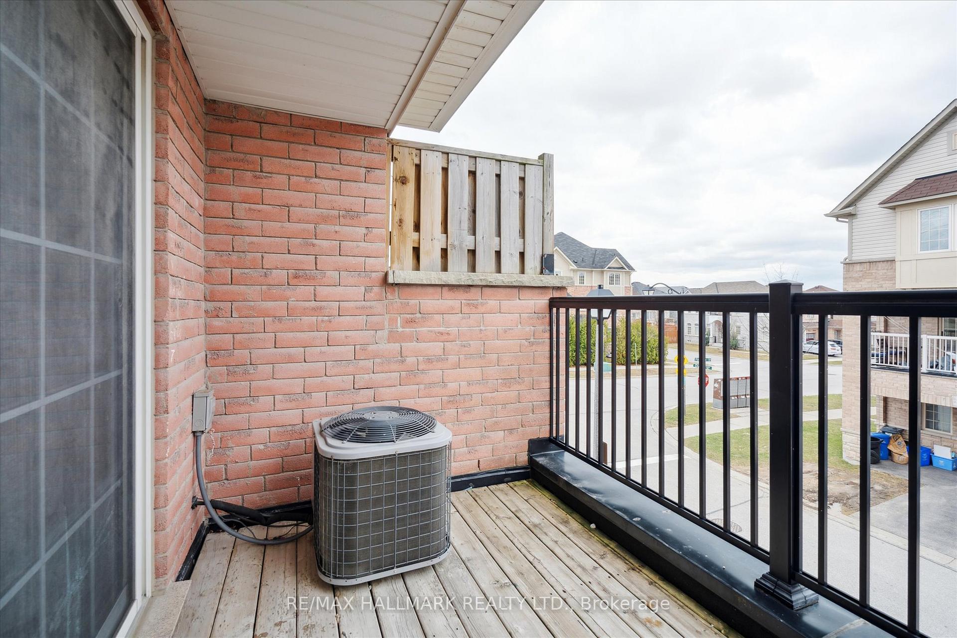 Photo 43 of 934 Audley Road N, Ajax, Central East — HOMEH