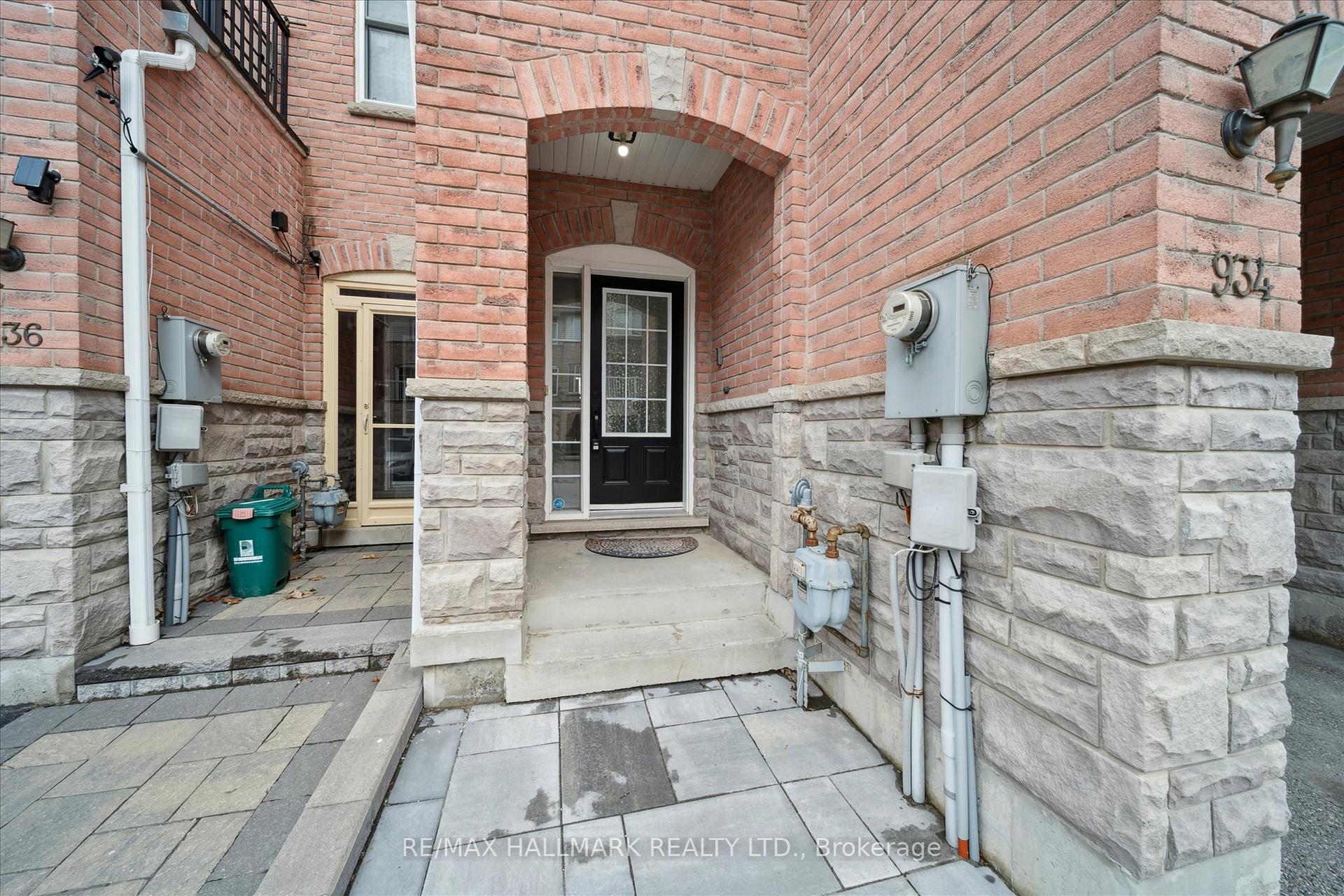 Photo 49 of 934 Audley Road N, Ajax, Central East — HOMEH