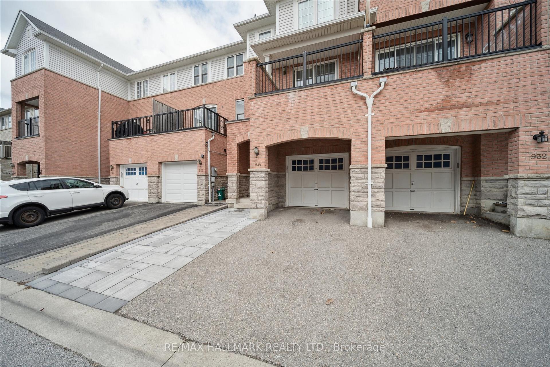 Photo 40 of 934 Audley Road N, Ajax, Central East — HOMEH