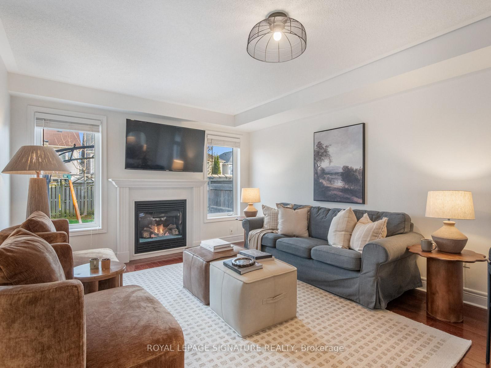 Photo 19 of 37 Dewell Crescent, Clarington, Courtice — HOMEH