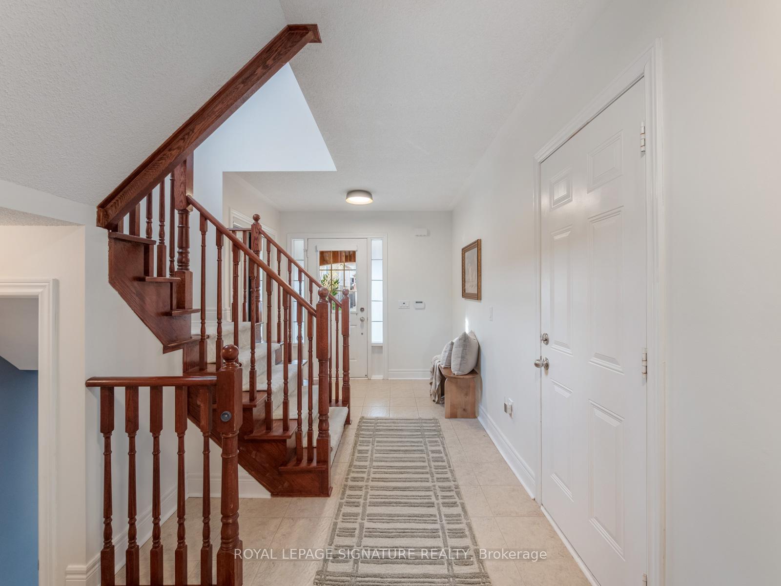Photo 14 of 37 Dewell Crescent, Clarington, Courtice — HOMEH