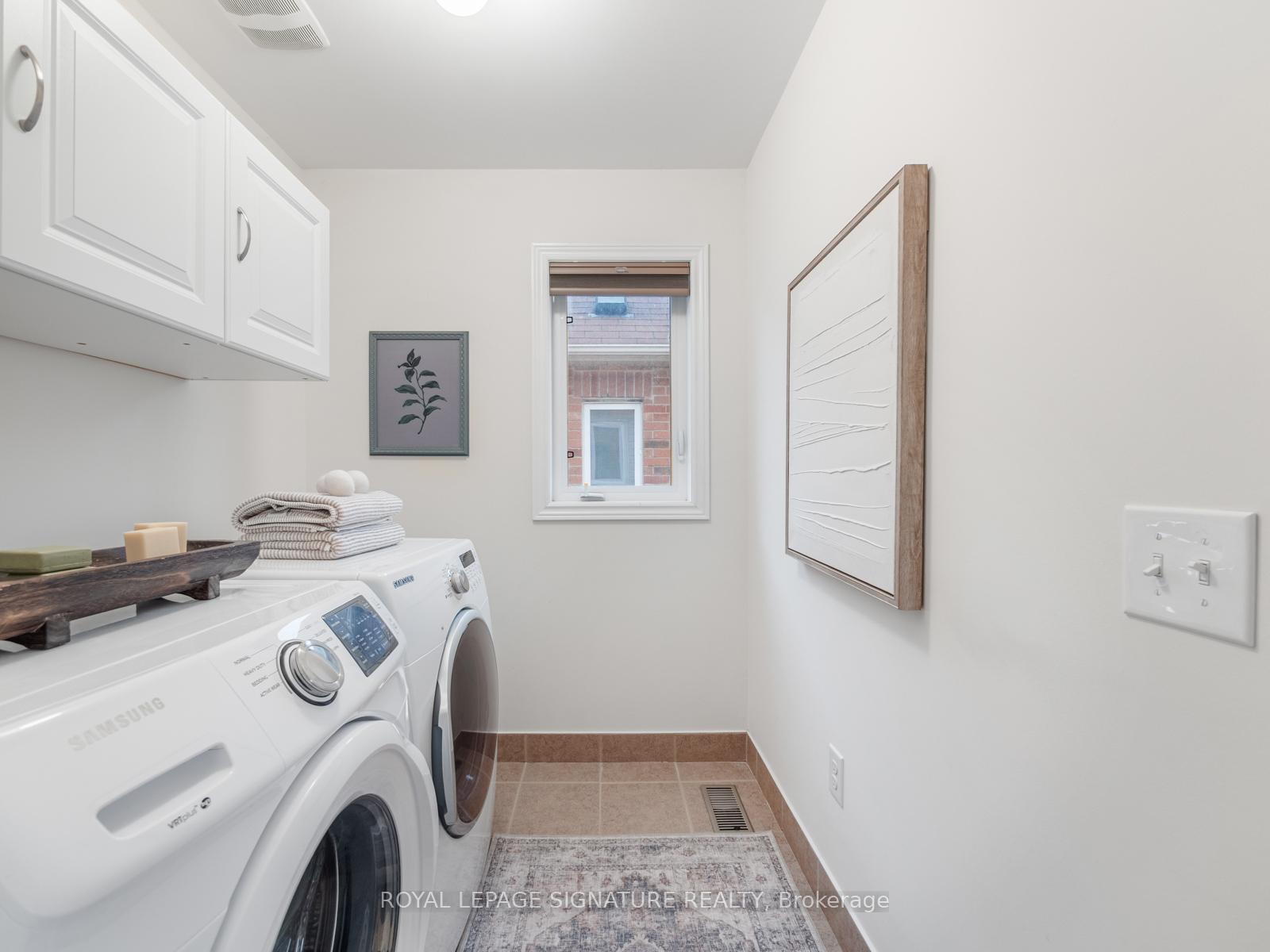 Photo 32 of 37 Dewell Crescent, Clarington, Courtice — HOMEH