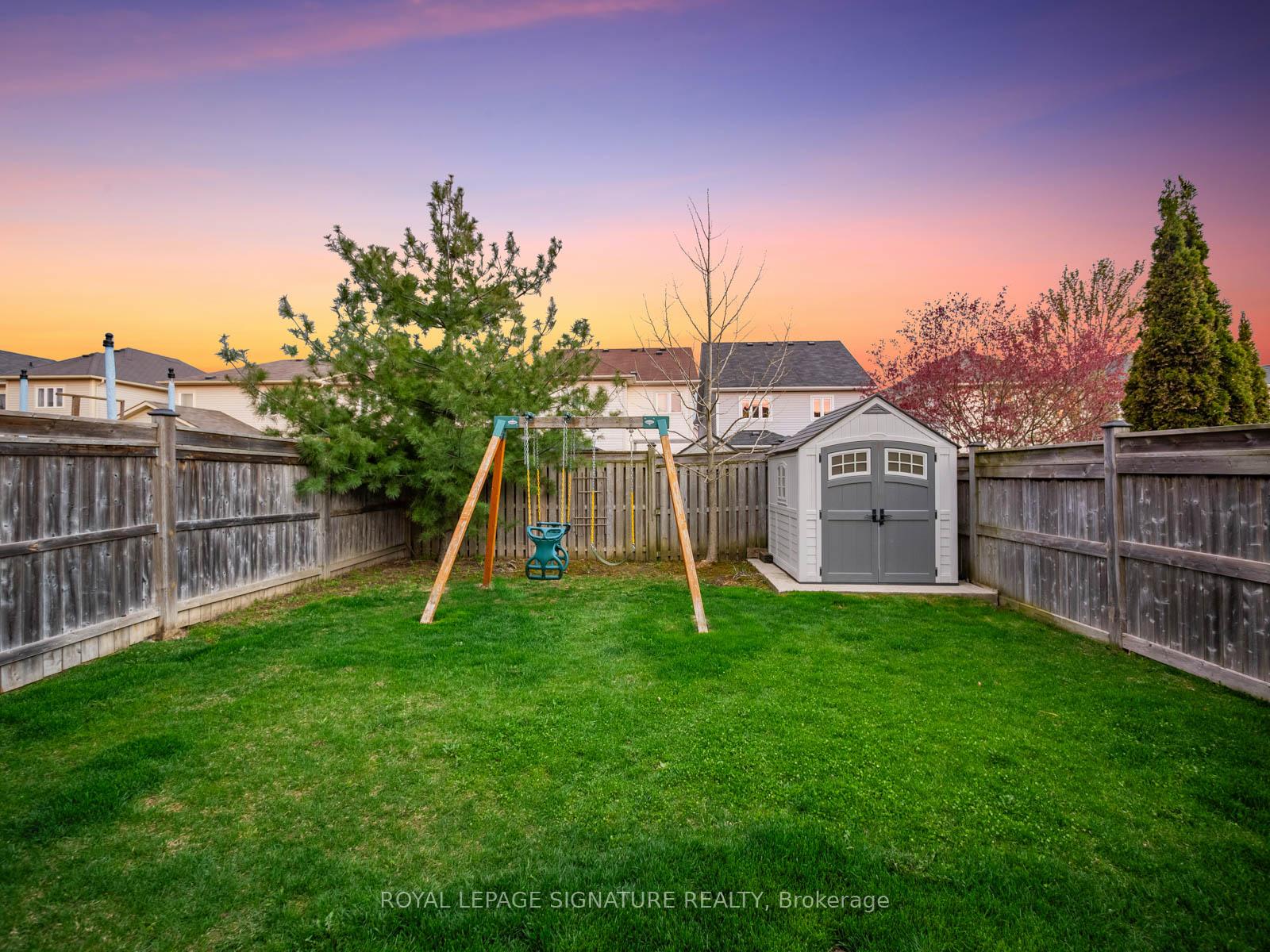 Photo 38 of 37 Dewell Crescent, Clarington, Courtice — HOMEH