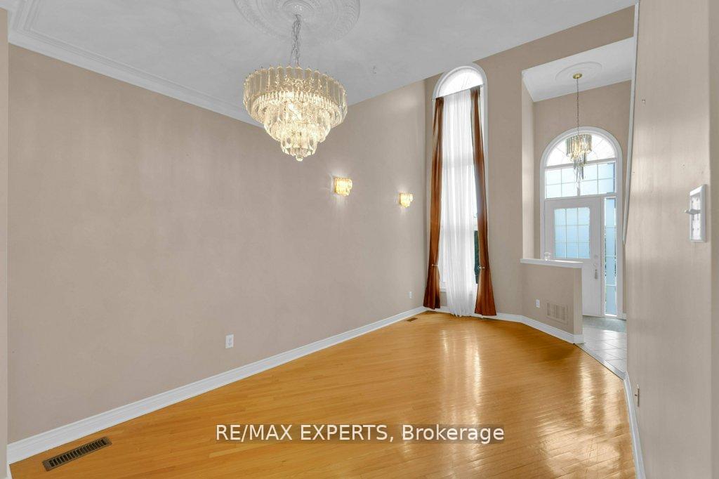 Photo 14 of 103 Fountainbridge Drive, Caledon, Bolton East — HOMEH