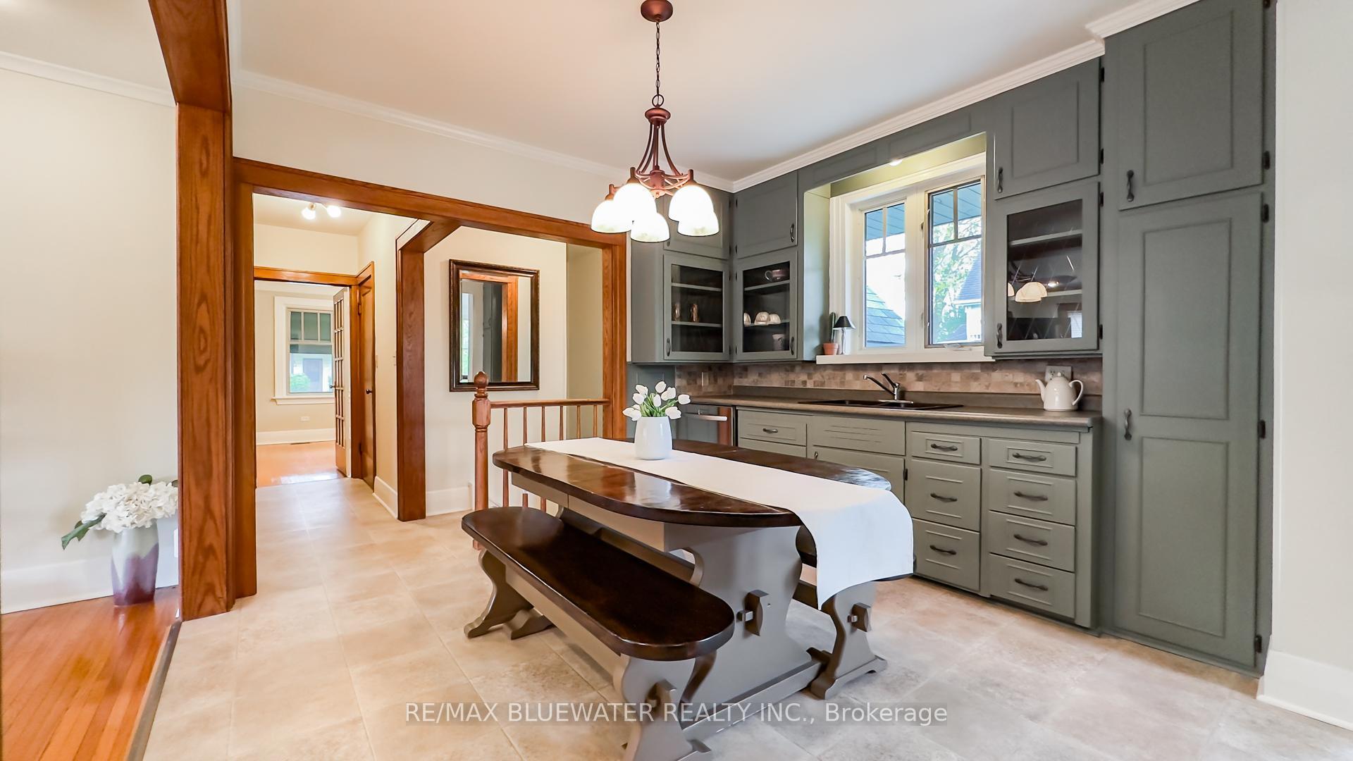 Photo 2 of 27 Victoria Street E, South Huron, Exeter — HOMEH
