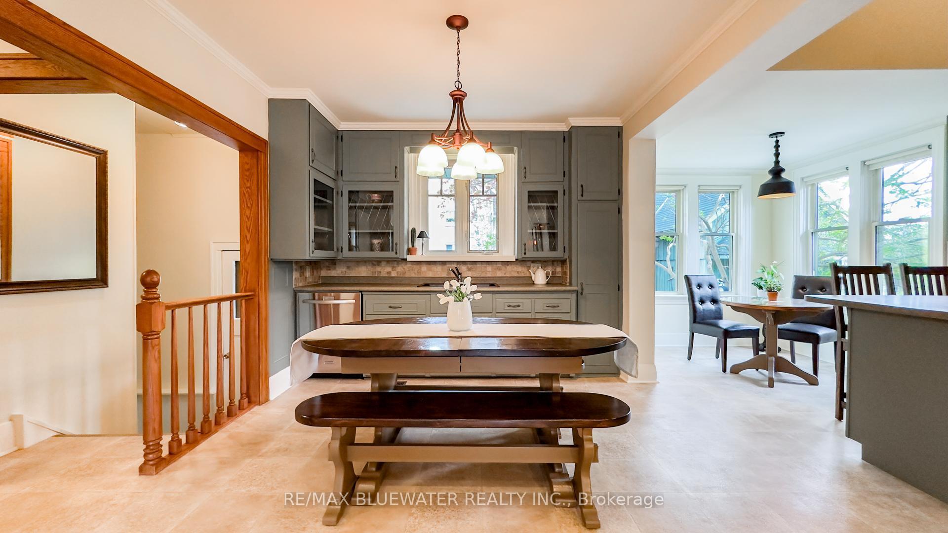 Photo 6 of 27 Victoria Street E, South Huron, Exeter — HOMEH