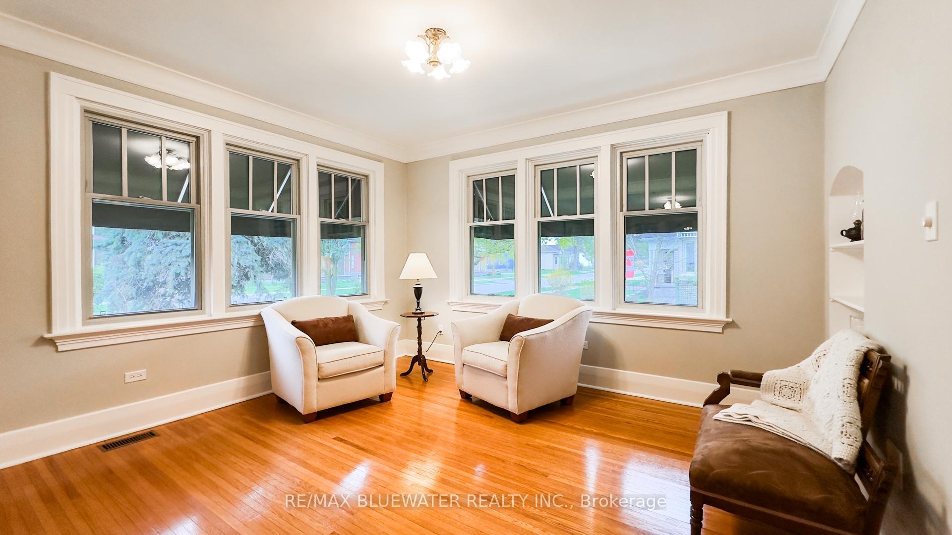 Photo 15 of 27 Victoria Street E, South Huron, Exeter — HOMEH