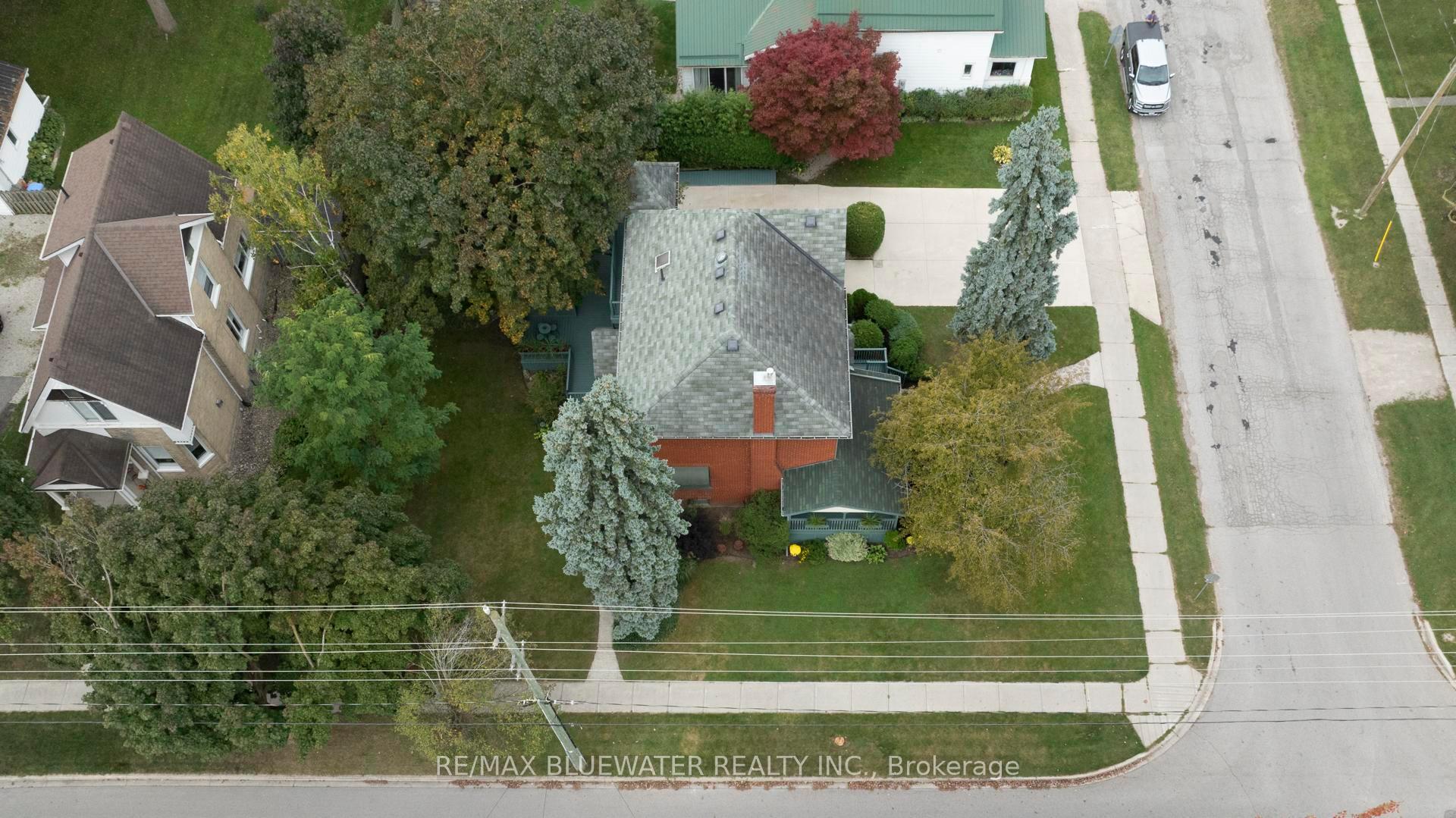 Photo 46 of 27 Victoria Street E, South Huron, Exeter — HOMEH