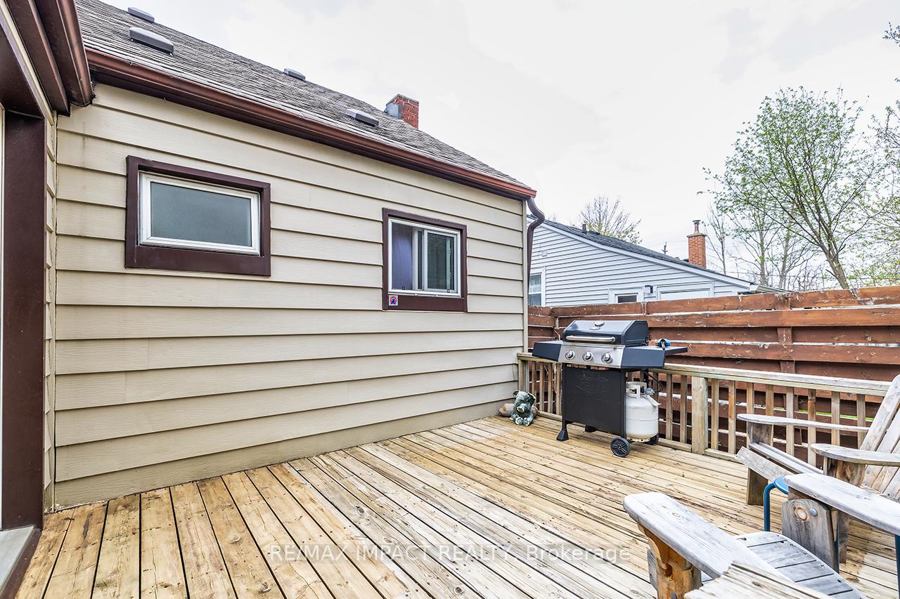 Photo 11 of 211 James Street, Oshawa, Central — HOMEH
