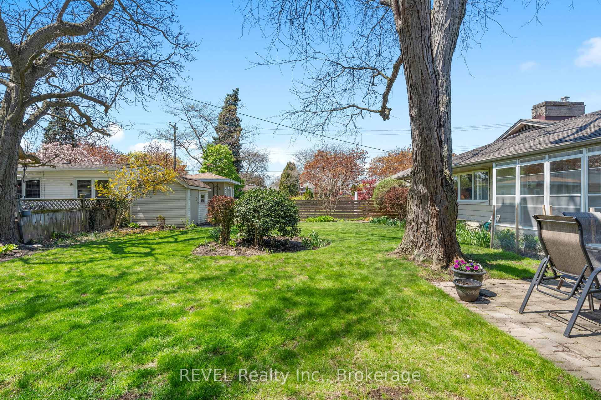 Photo 19 of 4 Lee Ann Place, St. Catharines, Vine/Linwell — HOMEH