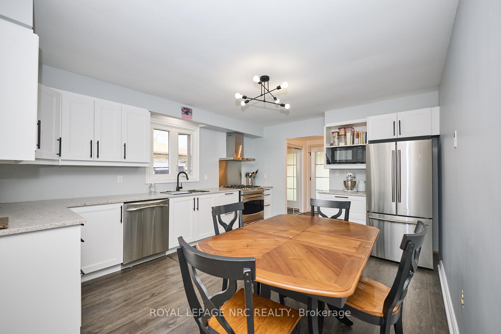 Photo 15 of 5995 Eldorado Avenue, Niagara Falls, West Wood — HOMEH