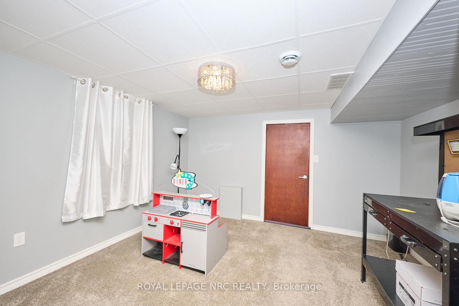 Photo 28 of 5995 Eldorado Avenue, Niagara Falls, West Wood — HOMEH