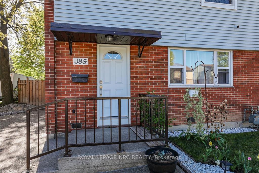 Photo 4 of 385 East 23rd Street, Hamilton, Burkholme — HOMEH