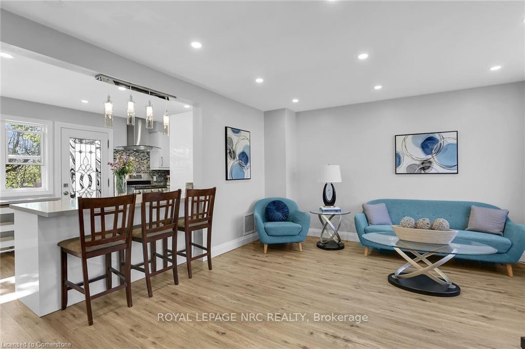 Photo 17 of 385 East 23rd Street, Hamilton, Burkholme — HOMEH