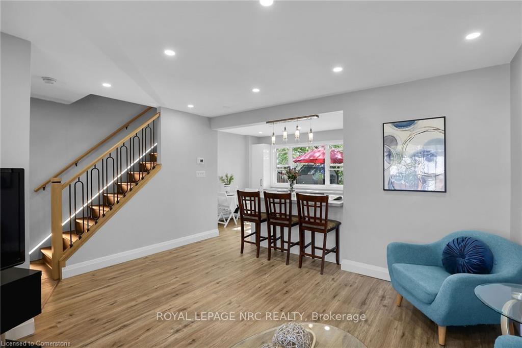 Photo 6 of 385 East 23rd Street, Hamilton, Burkholme — HOMEH