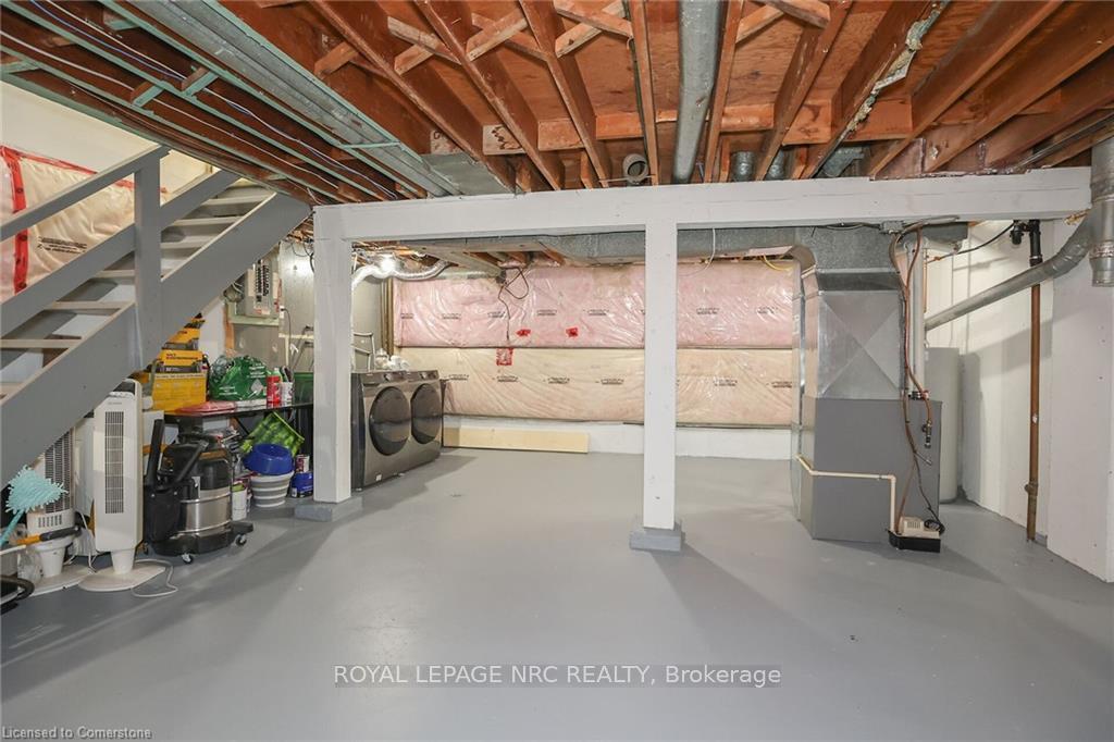 Photo 15 of 385 East 23rd Street, Hamilton, Burkholme — HOMEH