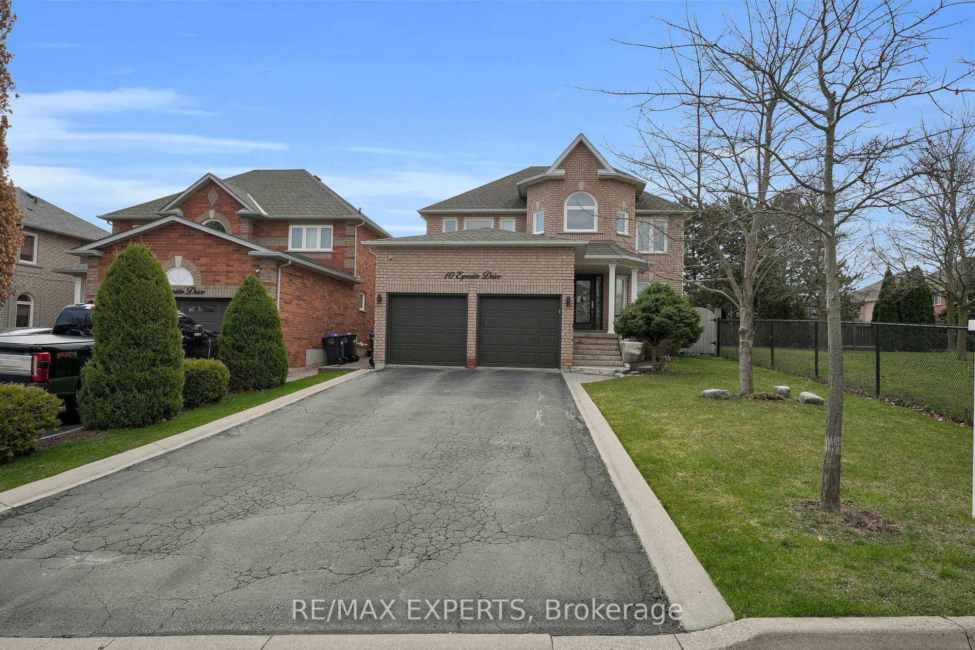 Photo 1 of 10 Esposito Drive, Caledon, Bolton East — HOMEH