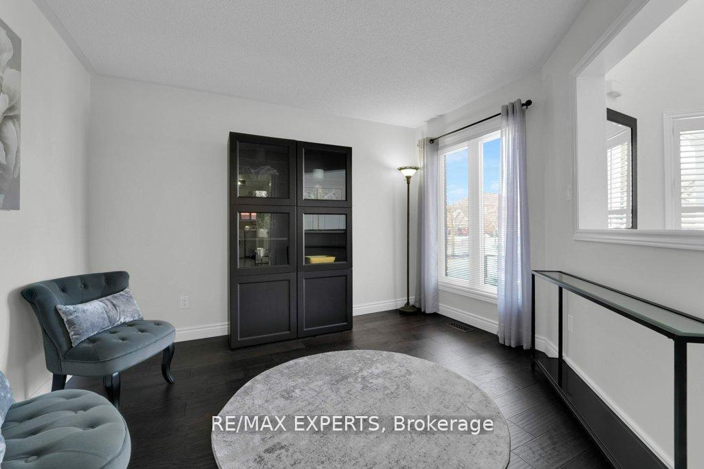 Photo 10 of 10 Esposito Drive, Caledon, Bolton East — HOMEH