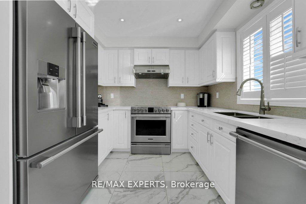 Photo 15 of 10 Esposito Drive, Caledon, Bolton East — HOMEH