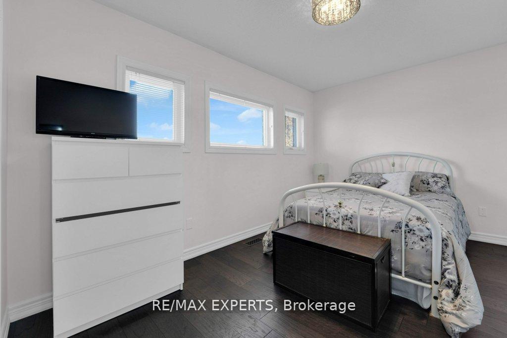 Photo 28 of 10 Esposito Drive, Caledon, Bolton East — HOMEH