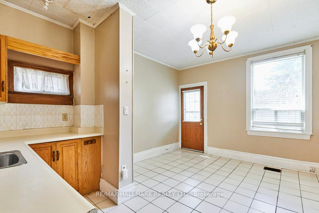Photo 14 of 116 Hiawatha Road, Toronto, Greenwood-Coxwell — HOMEH