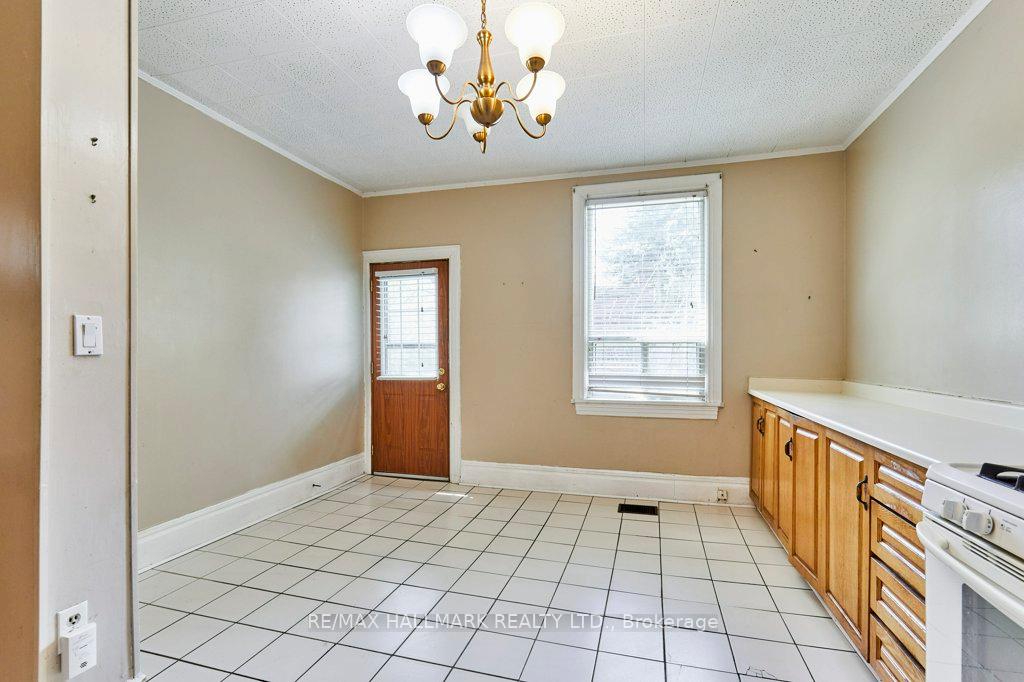 Photo 18 of 116 Hiawatha Road, Toronto, Greenwood-Coxwell — HOMEH