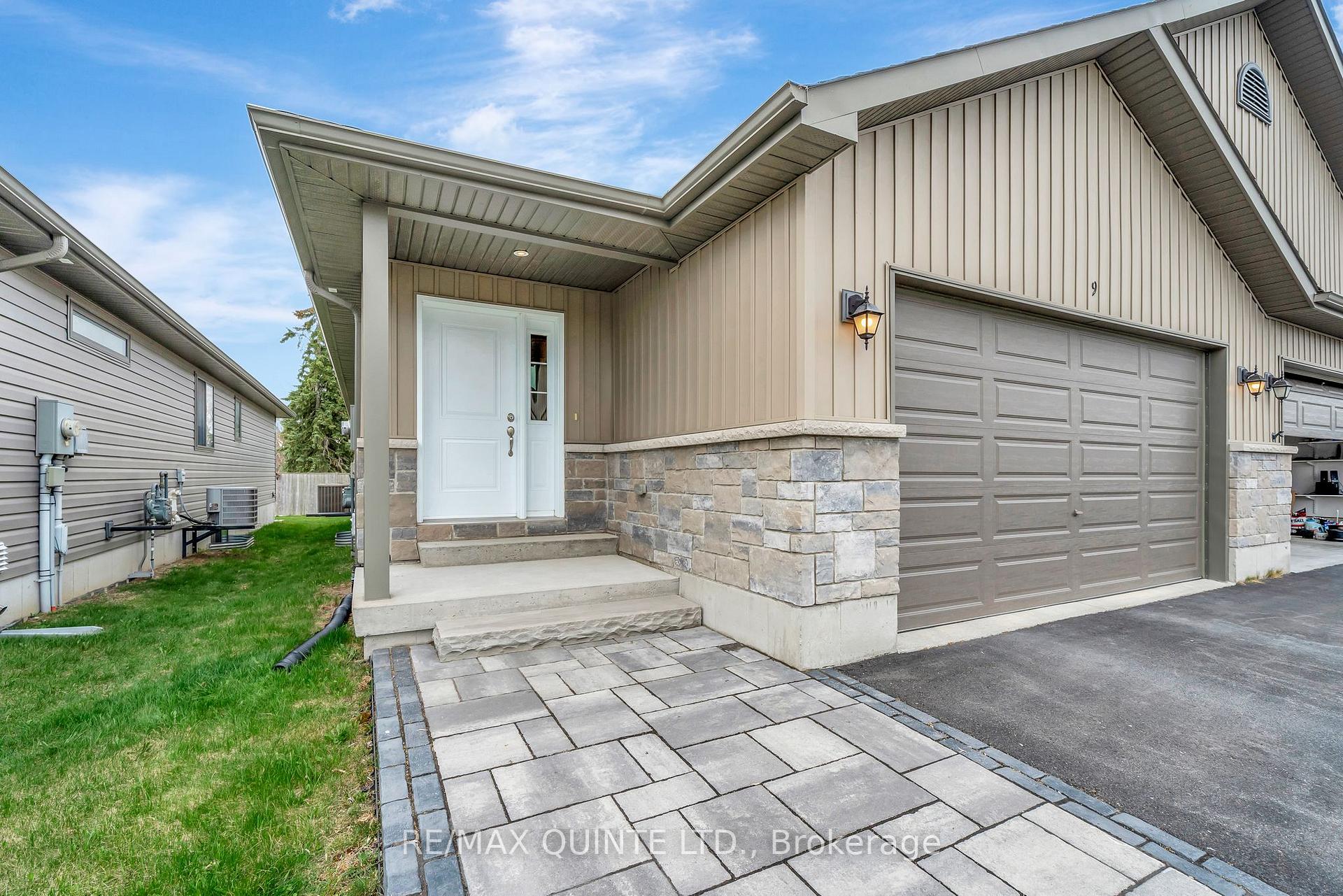 Photo 6 of 9 Cobblestone Street, Belleville, Belleville Ward — HOMEH