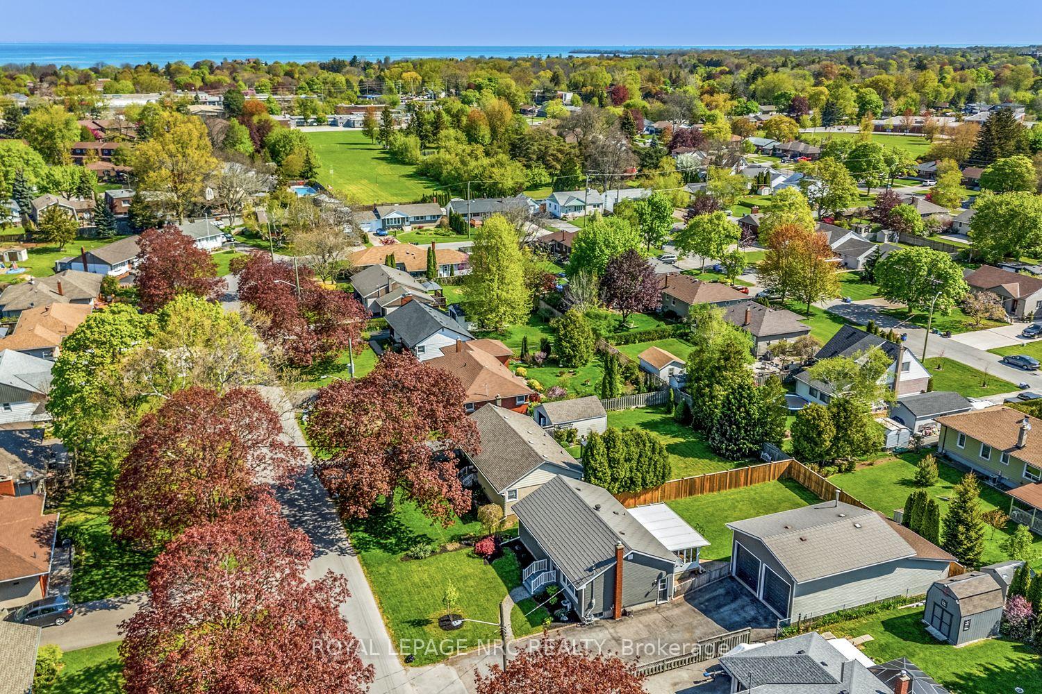 Photo 28 of 11 Albany Drive, St. Catharines, Lakeport — HOMEH