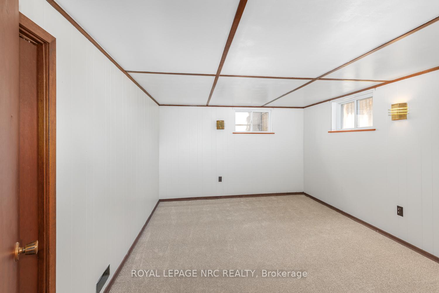 Photo 29 of 11 Albany Drive, St. Catharines, Lakeport — HOMEH