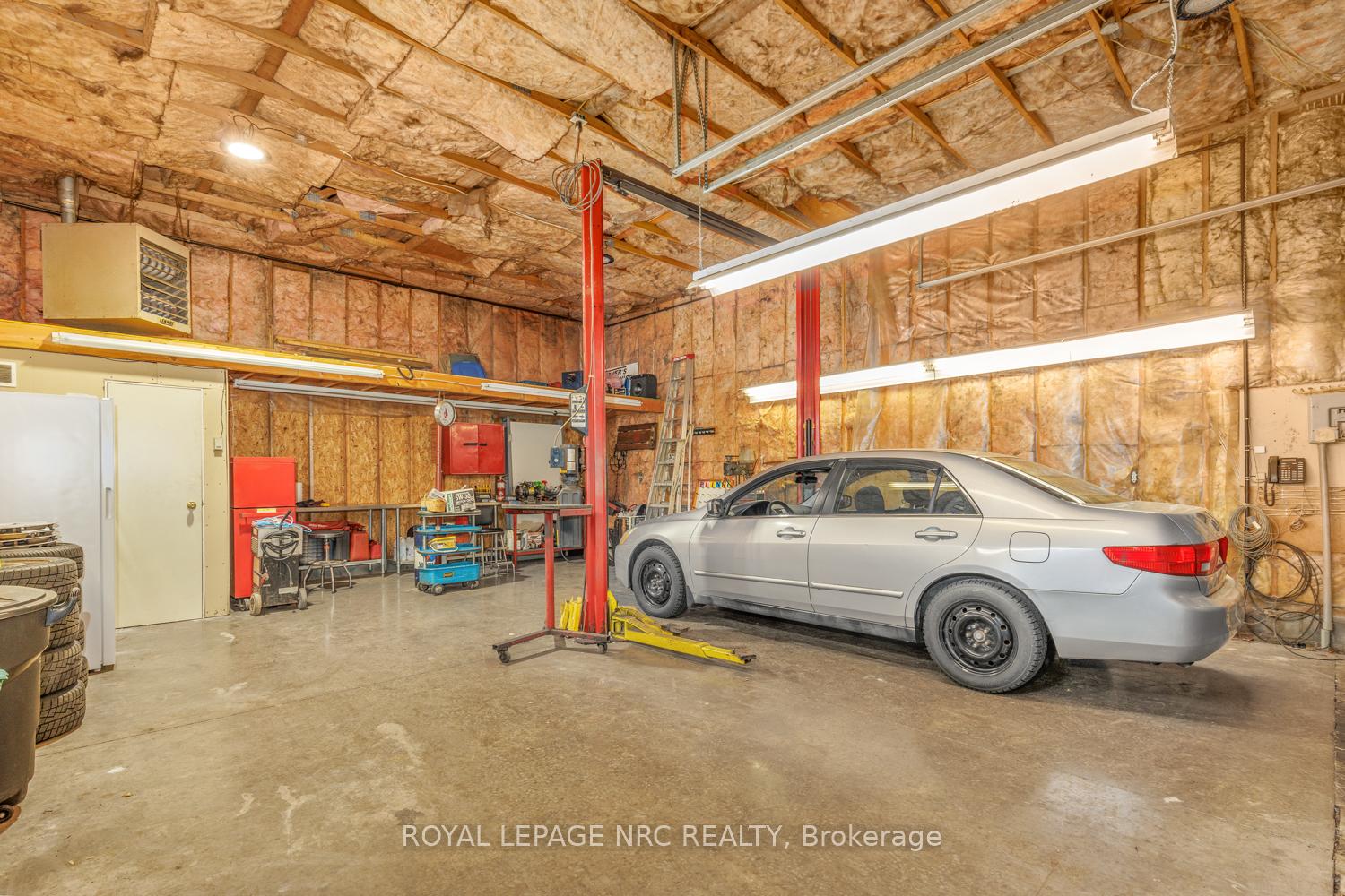 Photo 37 of 11 Albany Drive, St. Catharines, Lakeport — HOMEH