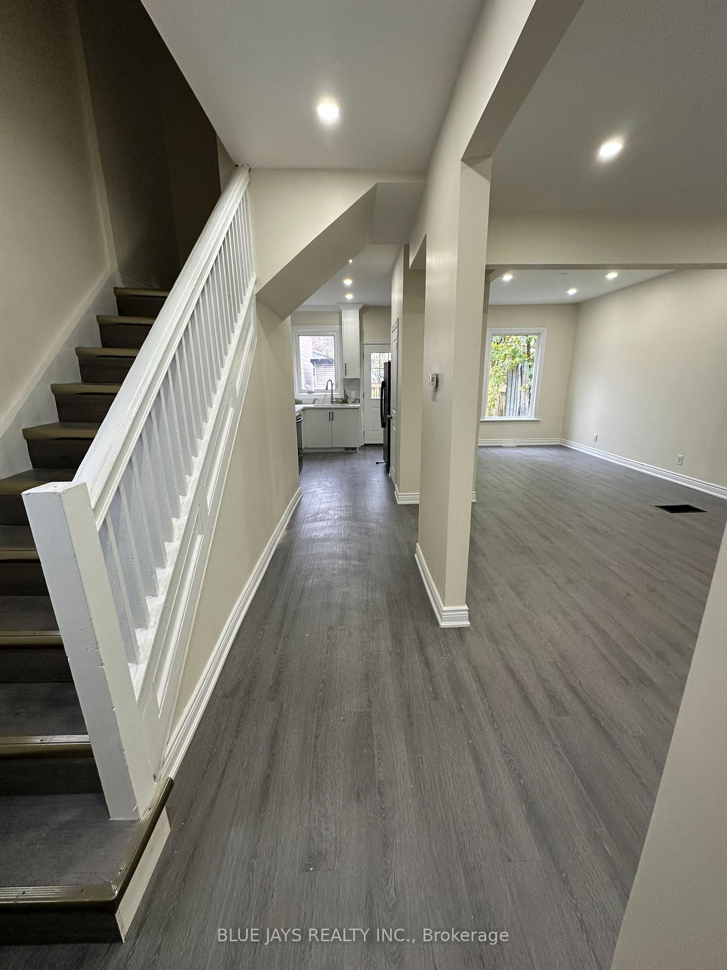 Photo 11 of 57 Beach Road, Hamilton, Industrial Sector — HOMEH
