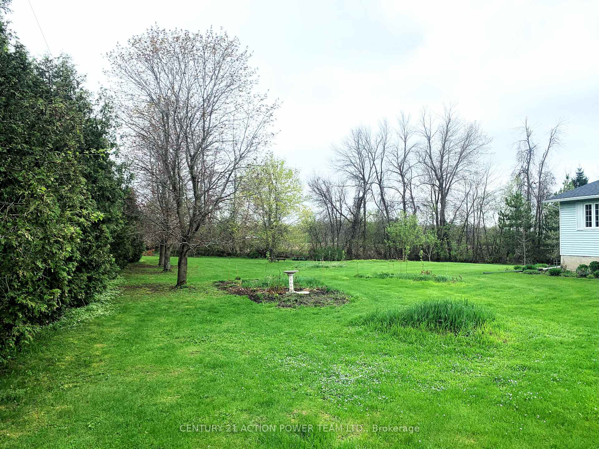 Photo 13 of 10071 Mcintyre Road, North Dundas, North Dundas (Mountain) Twp — HOMEH