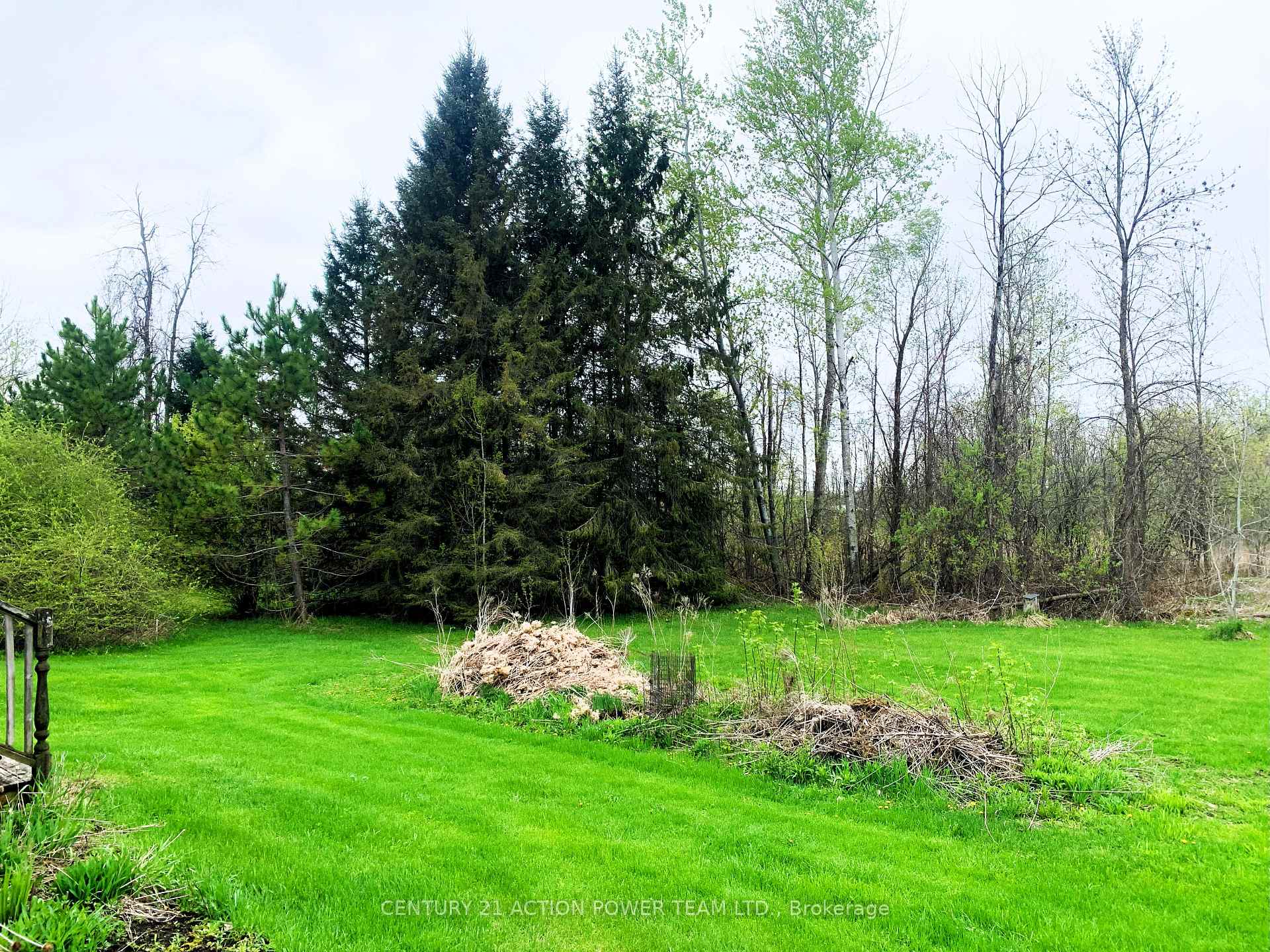 Photo 7 of 10071 Mcintyre Road, North Dundas, North Dundas (Mountain) Twp — HOMEH