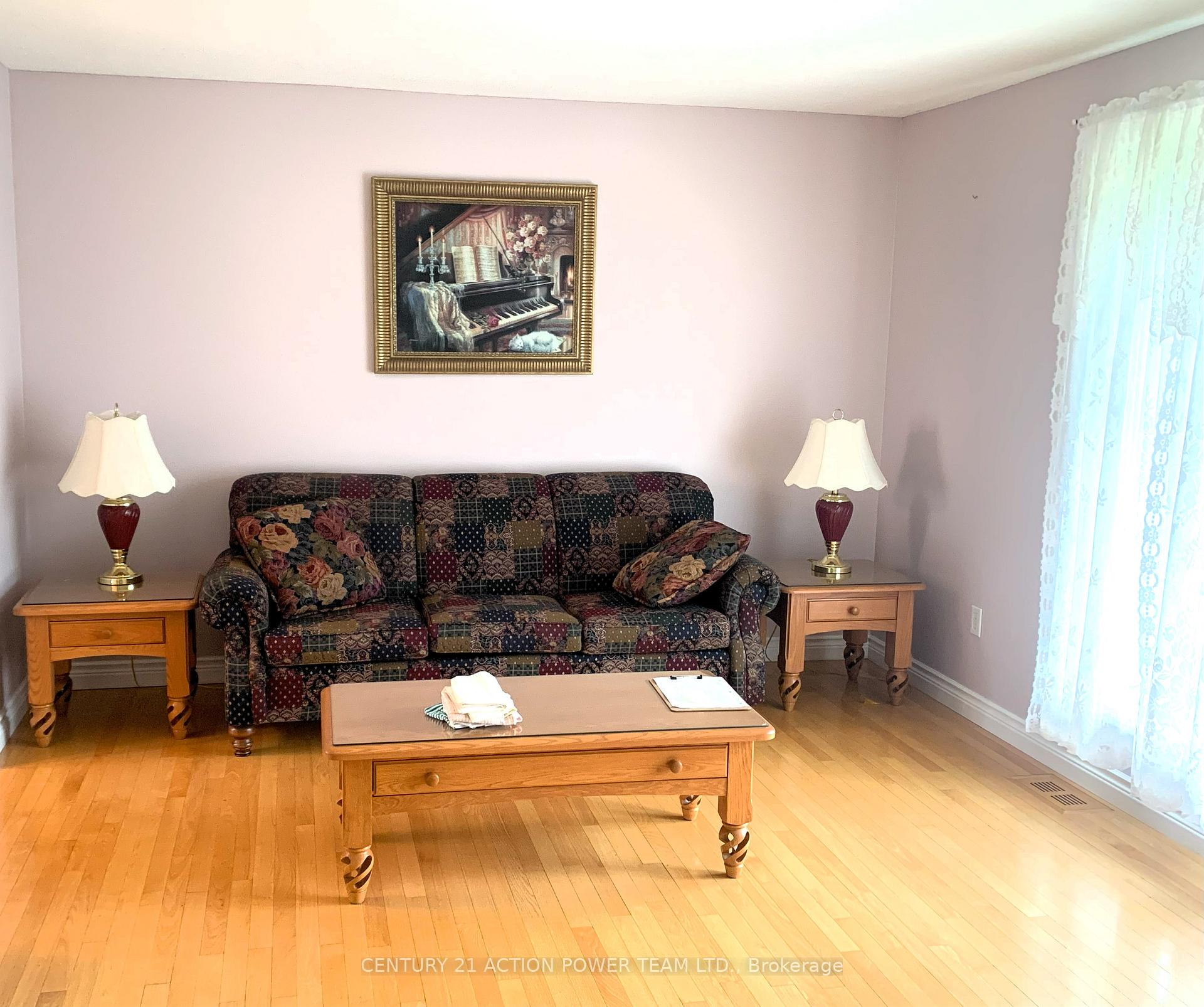 Photo 10 of 10071 Mcintyre Road, North Dundas, North Dundas (Mountain) Twp — HOMEH