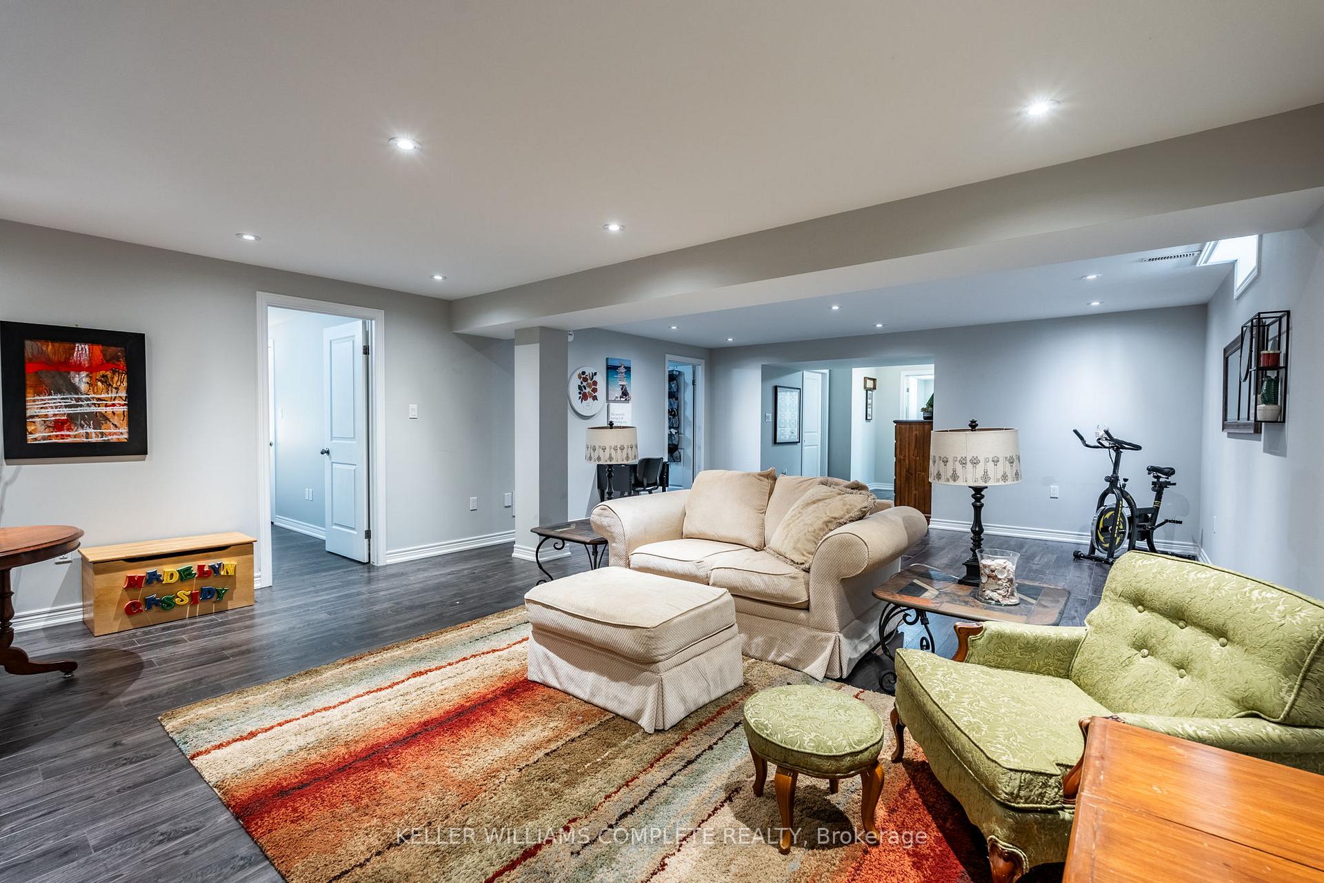 Photo 36 of 11 O'Leary Drive, Hamilton, Meadowlands — HOMEH