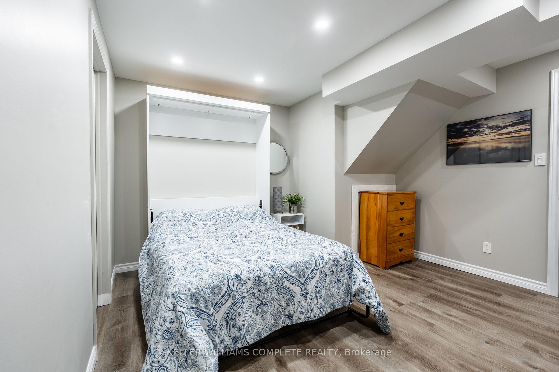 Photo 27 of 11 O'Leary Drive, Hamilton, Meadowlands — HOMEH