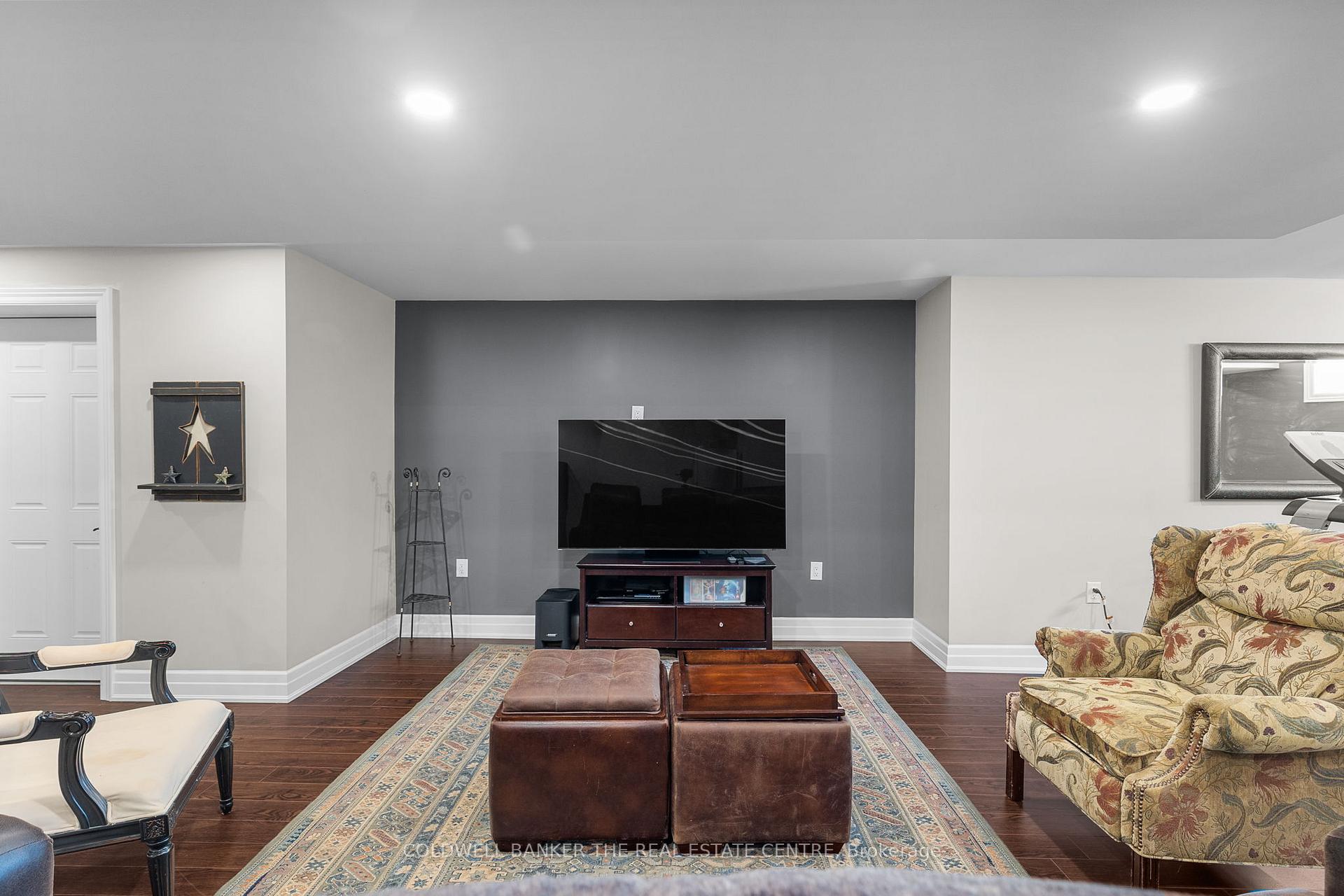 Photo 23 of 1076 Ralston Loop, Innisfil, Alcona — HOMEH