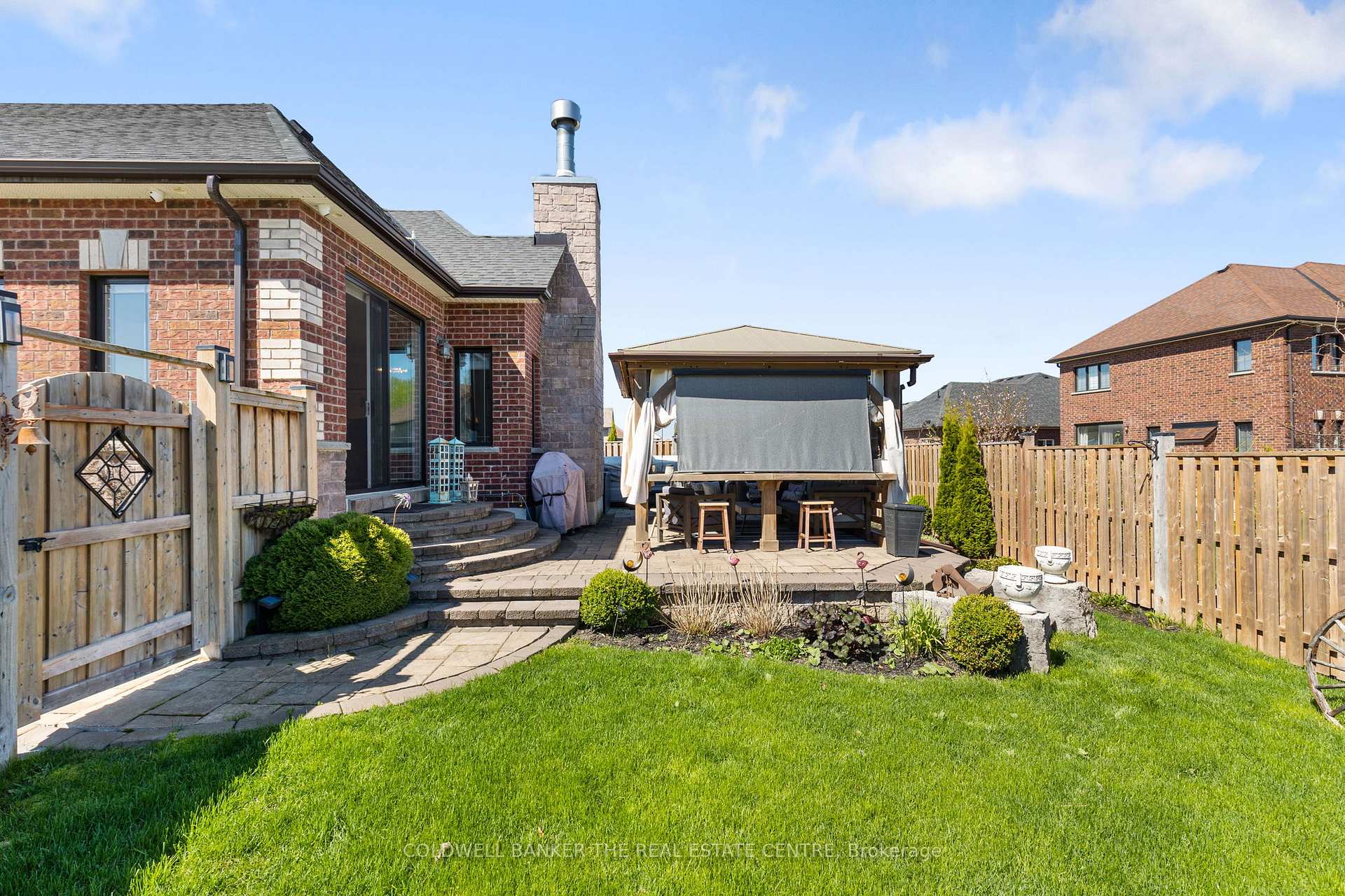 Photo 25 of 1076 Ralston Loop, Innisfil, Alcona — HOMEH