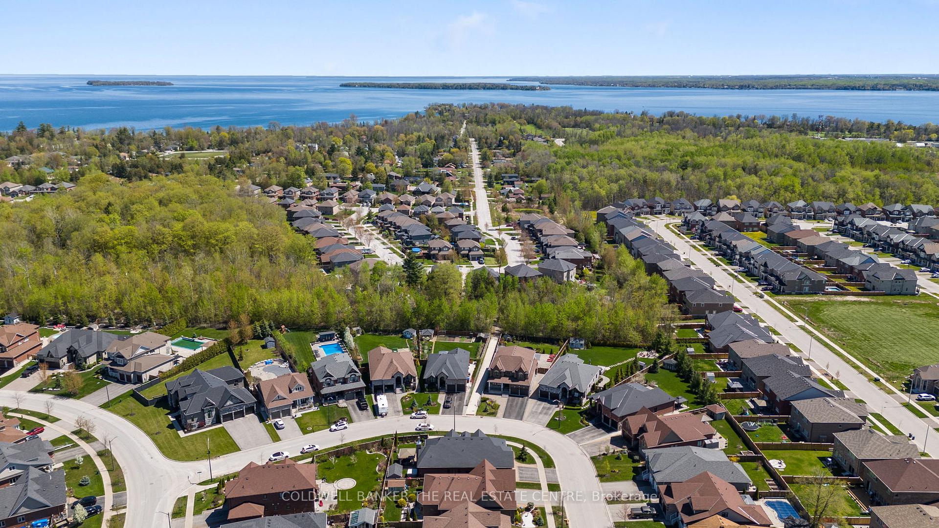 Photo 26 of 1076 Ralston Loop, Innisfil, Alcona — HOMEH