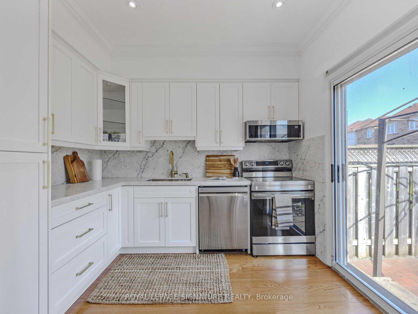 Photo 16 of 13 Trailsbrook Terrace, Markham, Wismer — HOMEH