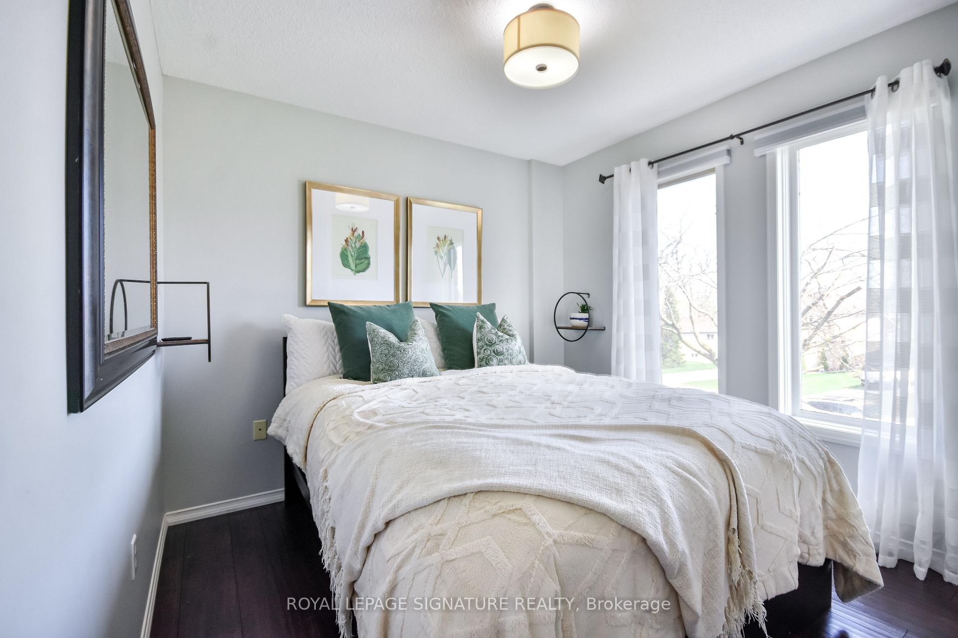 Photo 11 of 12 Frontier Avenue, Orillia — HOMEH