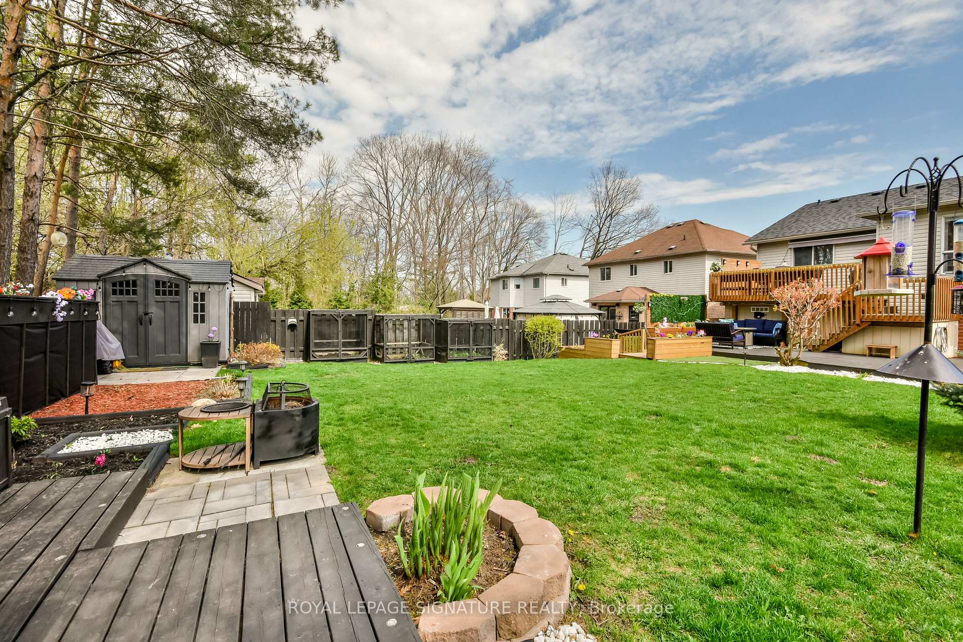 Photo 37 of 12 Frontier Avenue, Orillia — HOMEH