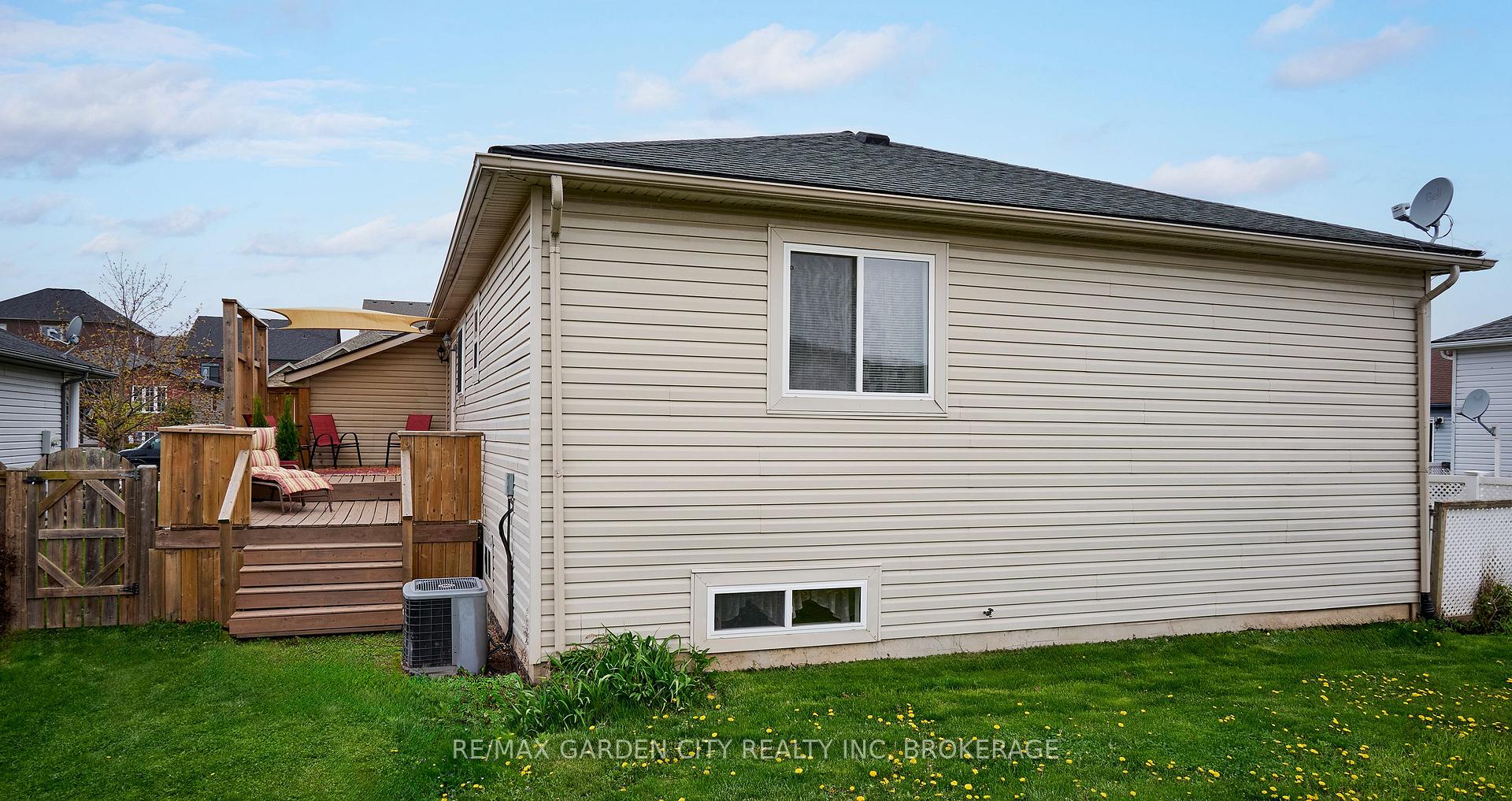 Photo 7 of 55 Apollo Drive, Port Colborne, Main Street — HOMEH