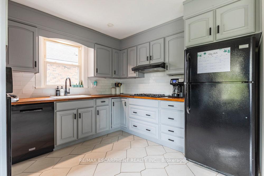 Photo 18 of 5 Bettina Avenue, Hamilton, Rosedale — HOMEH