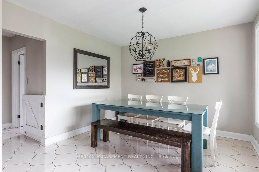 Photo 25 of 5 Bettina Avenue, Hamilton, Rosedale — HOMEH