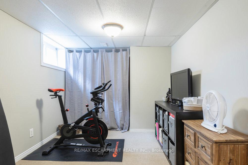 Photo 14 of 5 Bettina Avenue, Hamilton, Rosedale — HOMEH